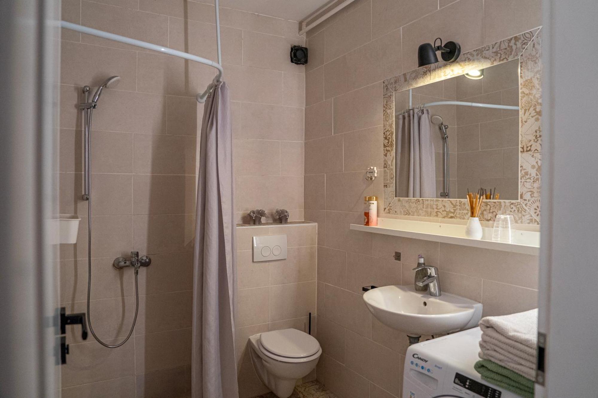Apartman Frida Zagreb Buitenkant foto